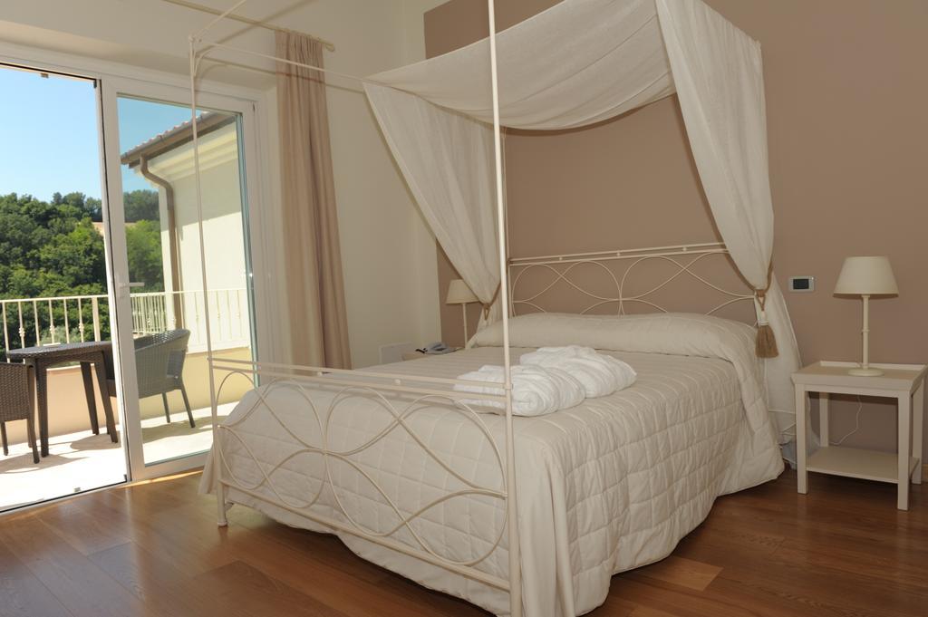 Hotel Giardino Suites&Spa Нумана Екстер'єр фото