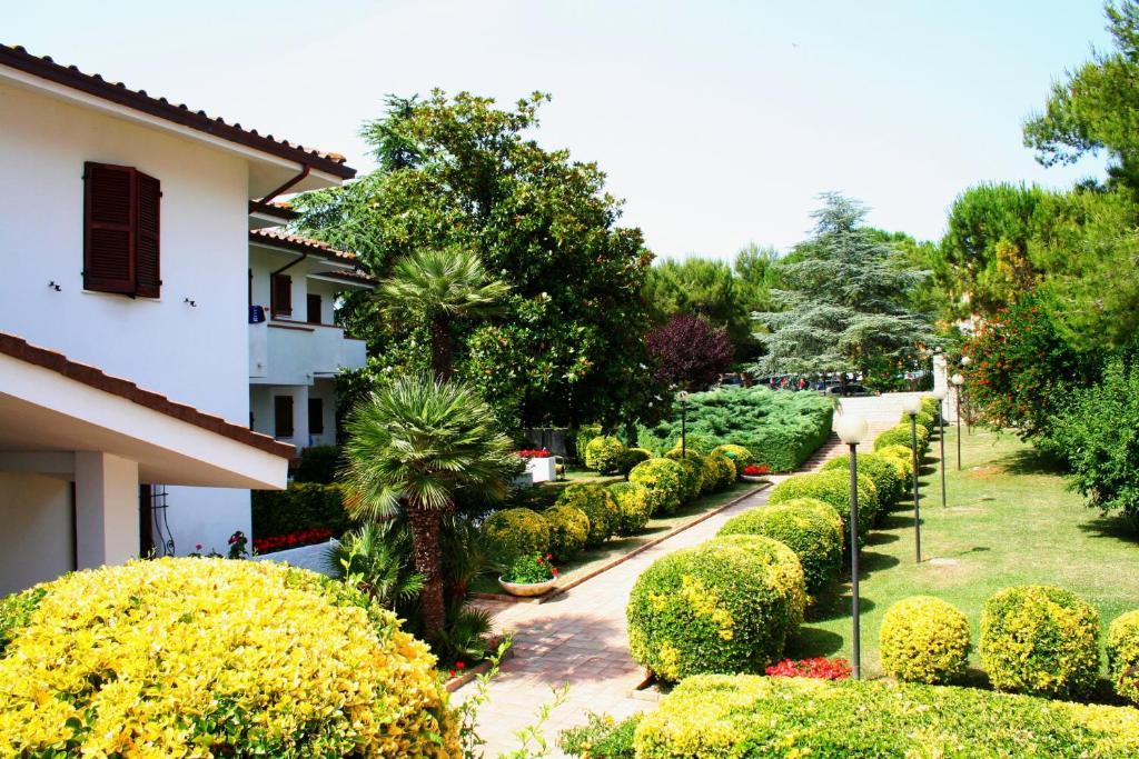 Hotel Giardino Suites&Spa Нумана Екстер'єр фото